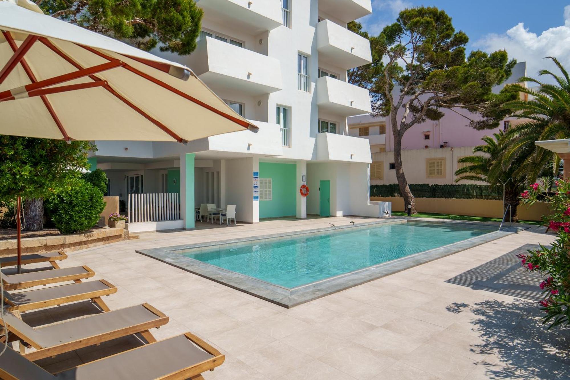 Apartaments Andreas 콜로니아 산트 호르디 외부 사진